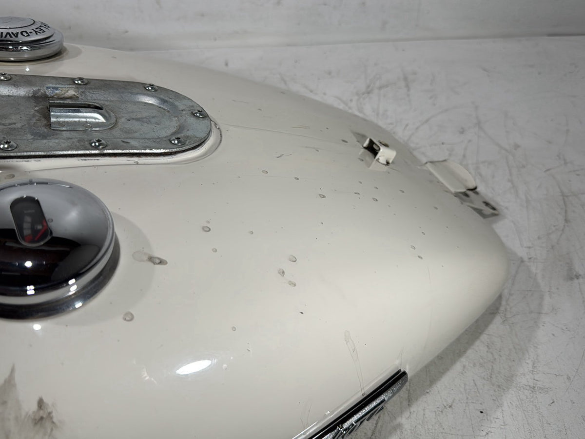 1996 Harley Road King Touring Police FLHPI OEM Fuel Gas Tank Gasoline Reservoir