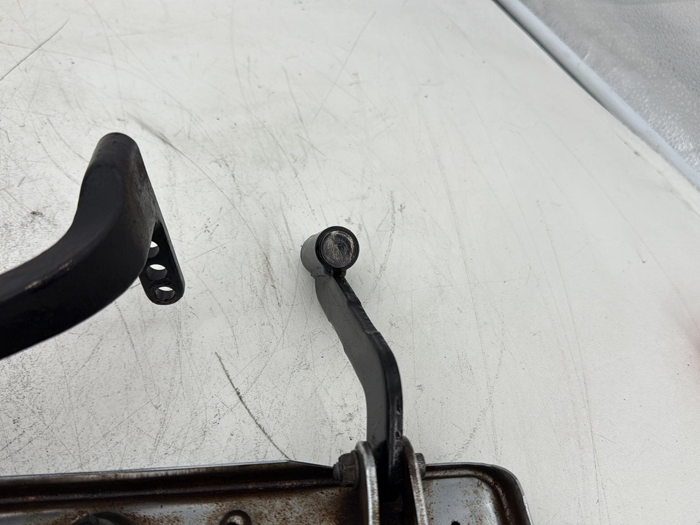 2006 Harley Electra Glide Touring Classic FLHTCI OEM Left Right Driver Floorboard Foot Rest