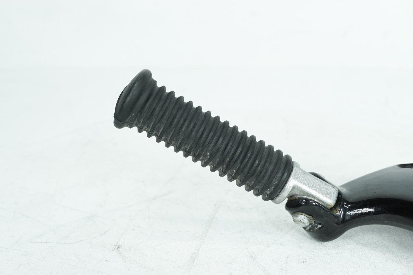 Rear Passenger 1 Foot Peg Step Rest, 33216-99, 2006, Harley-Davidson, Sportster, Low, XL1200 L