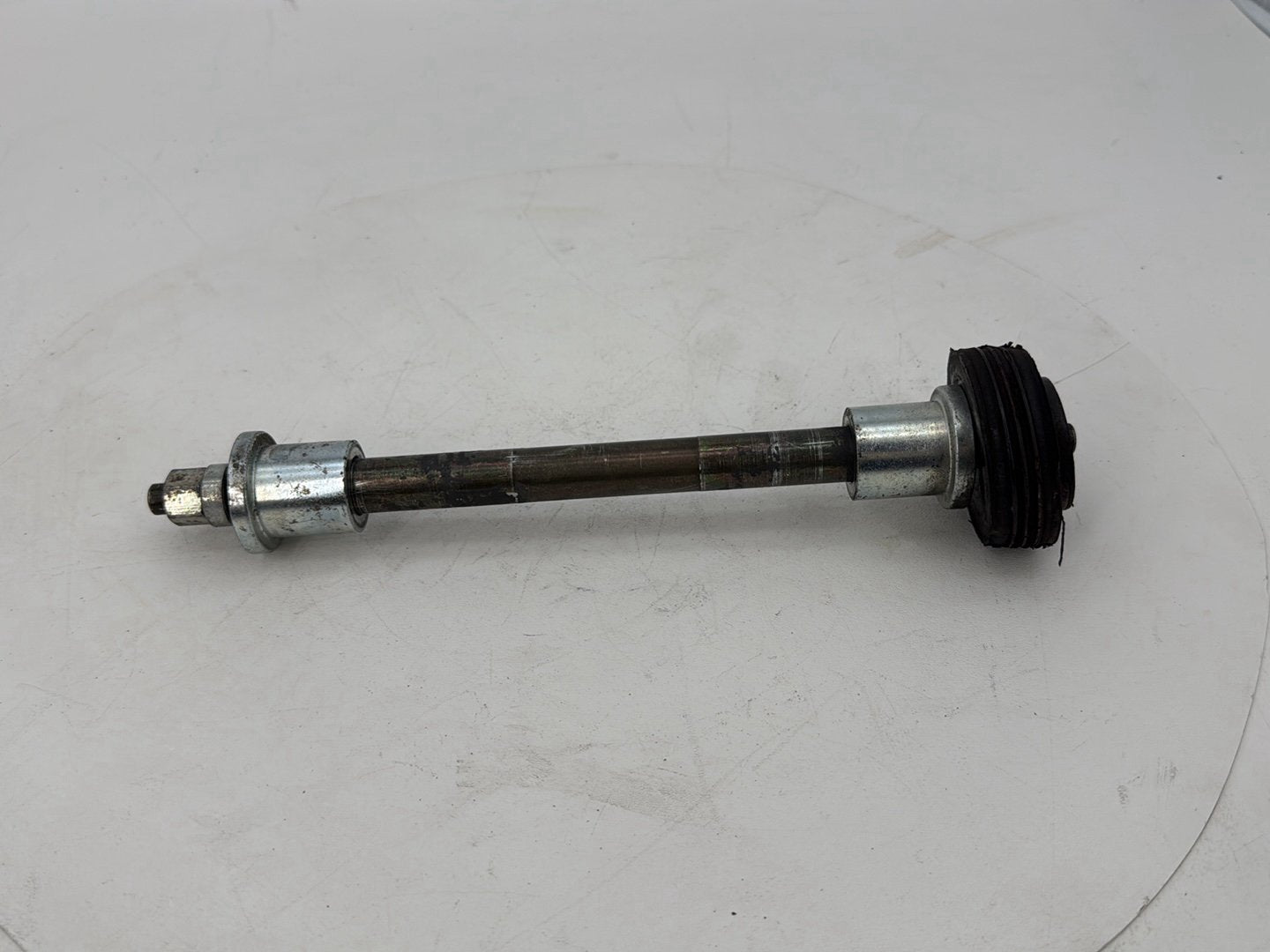 1999 - 2006 Harley-Davidson Touring Electra Glide Rear Fork Swingarm Pivot Bolt Shaft 47505-02