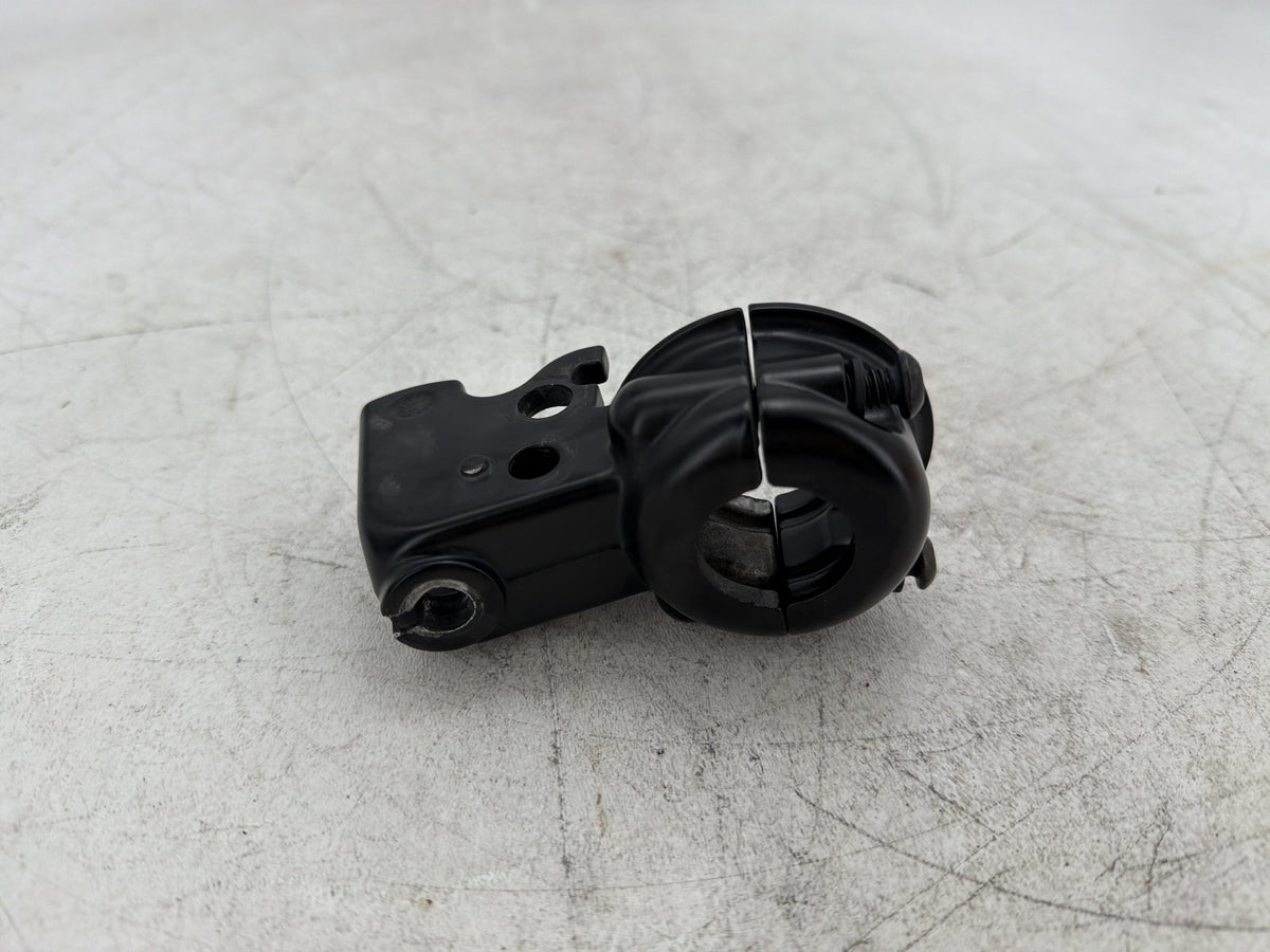 2000 Harley Sportster 1200 XL1200C OEM Clutch Hand Lever Clutch Perch 38608-96