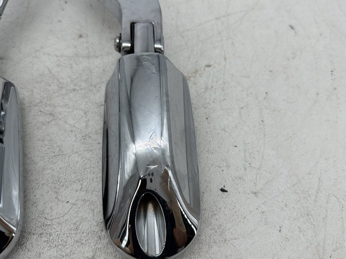 2014 Harley Street Glide Touring FLHXS OEM Passenger Left & Right Foot Pegs