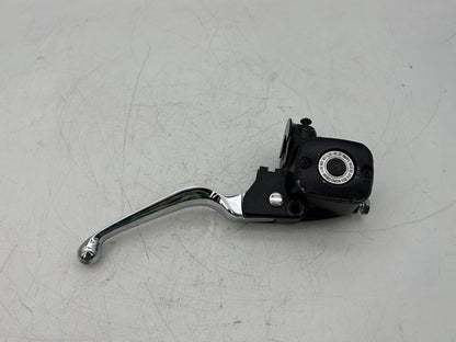 2005 Harley Touring FLHRCI Road King Classic OEM Front Right Brake Lever Master Cylinder