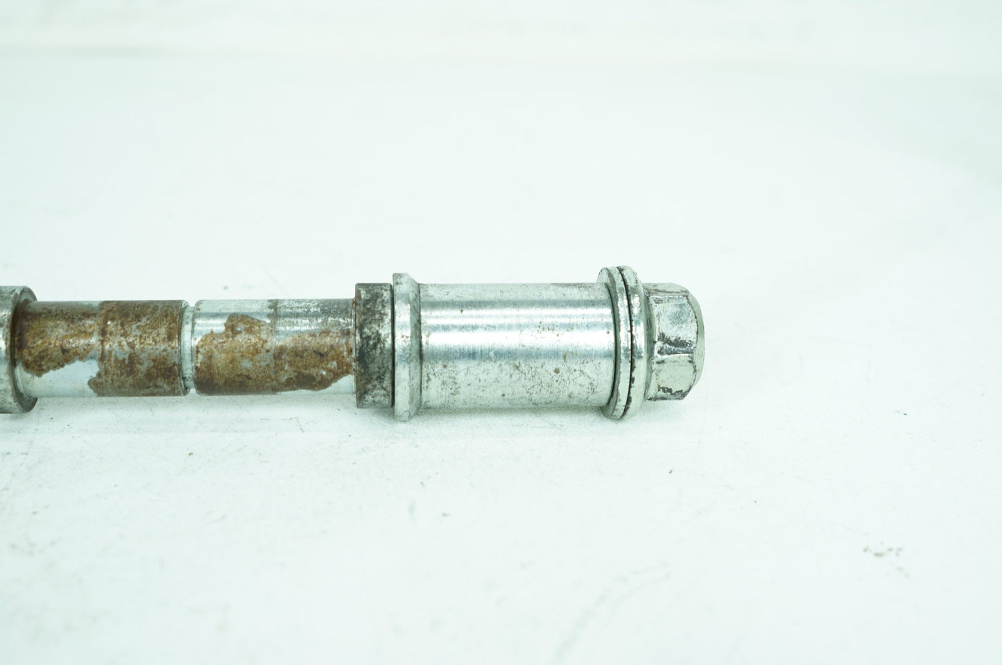 1999 - 2006 Harley-Davidson Softail Fat Boy Rear Fork Swingarm Pivot Bolt Shaft 47610-00
