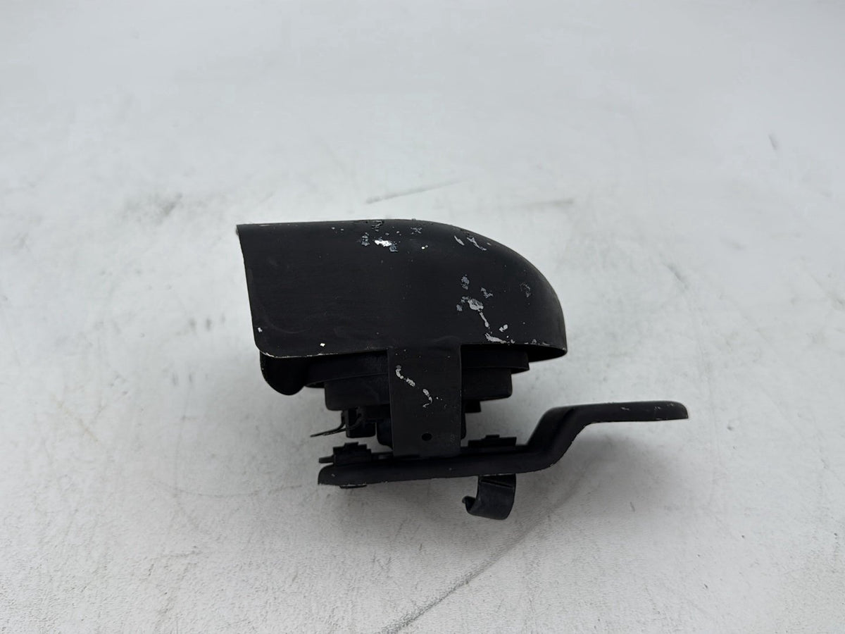 2007 Harley Street Glide Touring FLHX OEM Horn Signal Klaxon Chrome Cover