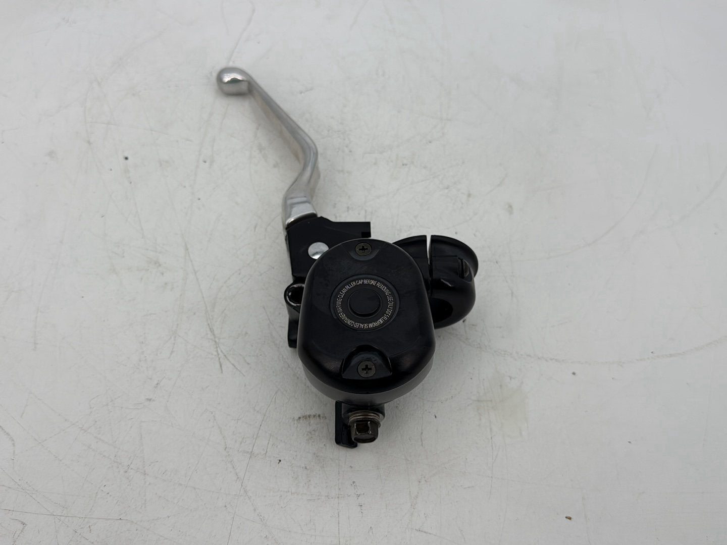 2006 Harley Sportster XL883C 883 Custom OEM Front Right Brake Lever Master Cylinder