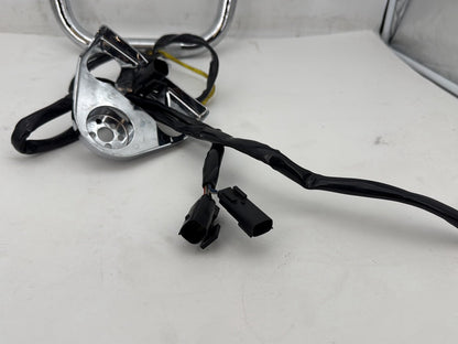 2011 Harley Road King Touring Classic Handlebars Left Right Switches Controls