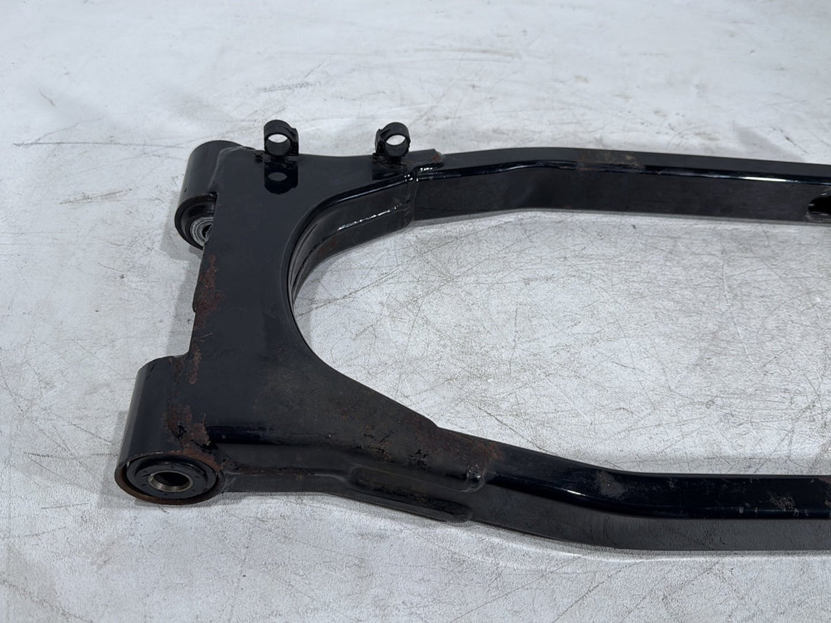 1999 Harley Electra Glide Touring FLHT OEM Rear Fork Swingarm Swing Arm