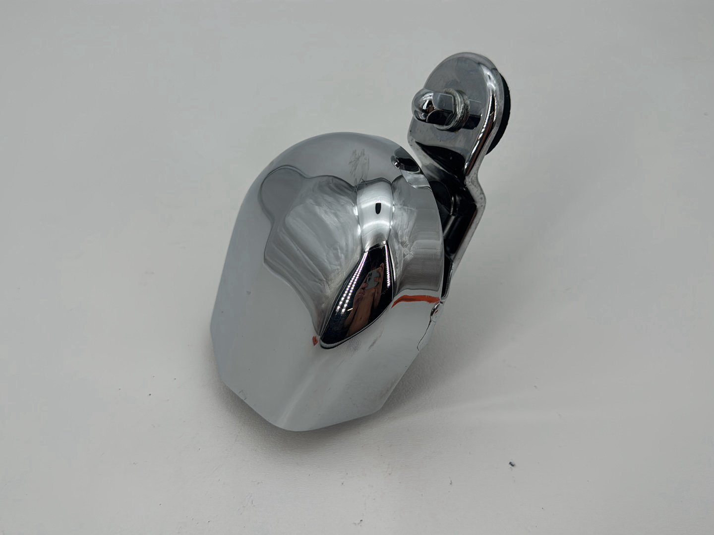 1999 - 2006 Harley-Davidson Dyna Wide Glide Horn Signal Klaxon Chrome Cover
