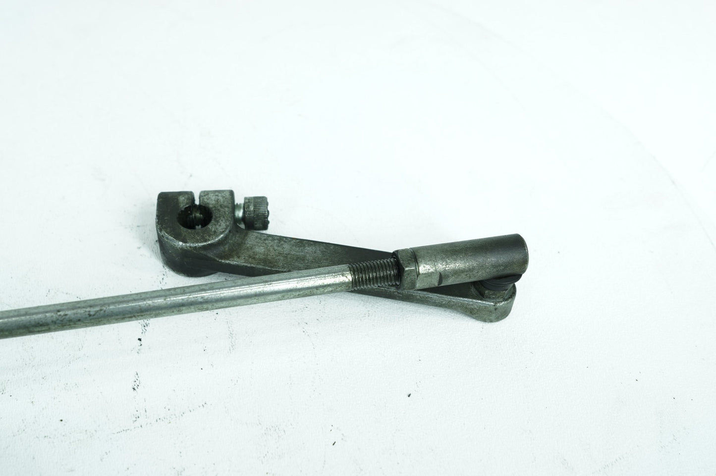 1999 - 2006 Harley-Davidson Touring Electra Glide Classic Gear Shifter Lever w/ Rod linkage 33718-82B