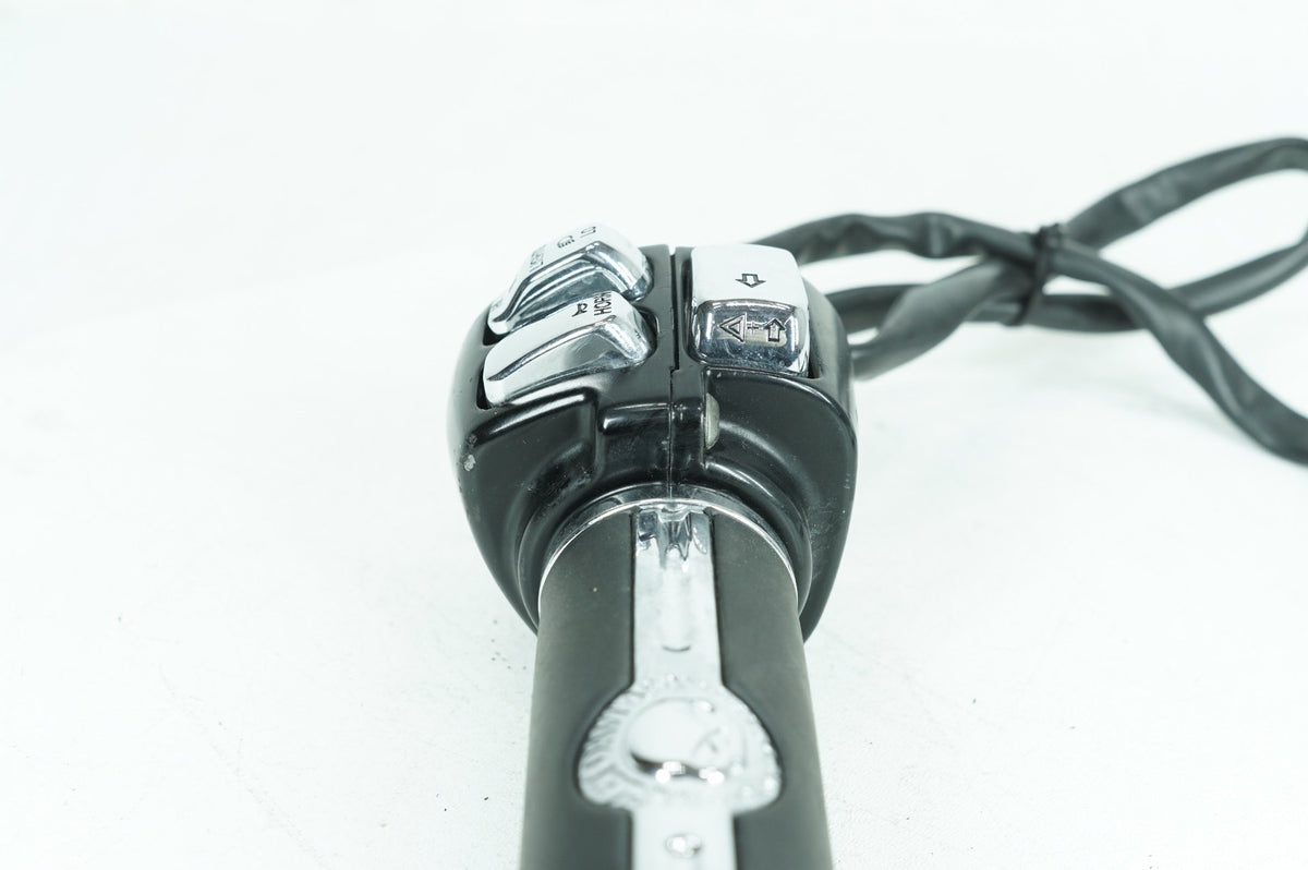 2003 Harley Softail FLSTC Heritage Classic Left Turn Signal Switch OEM