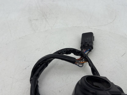 2008 - 2016 Harley-Davidson Touring Electra Glide Ultra Right Engine Start Kill Switches Controls 	71684-06A