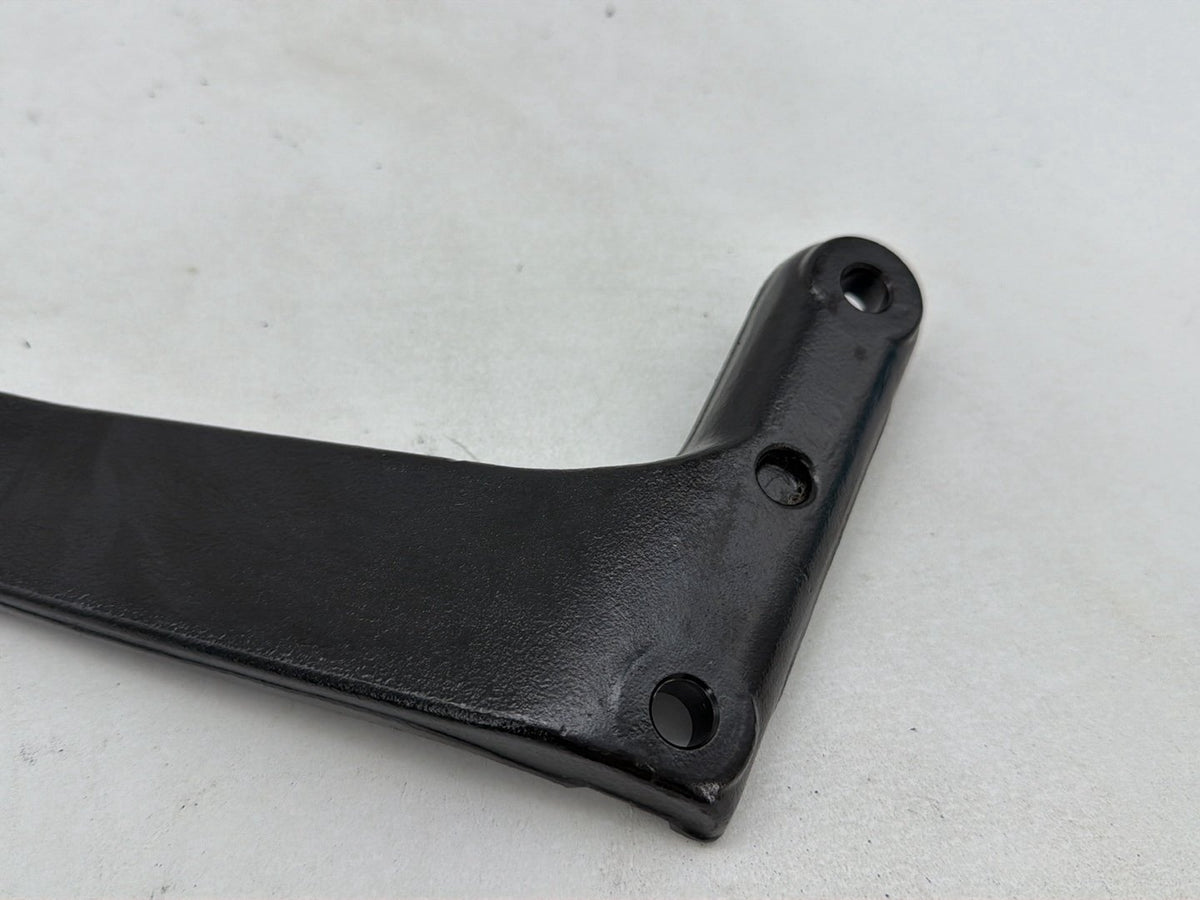 2015 Harley Softail Deluxe FLSTN OEM Rear Left & Right Fender Support Bracket