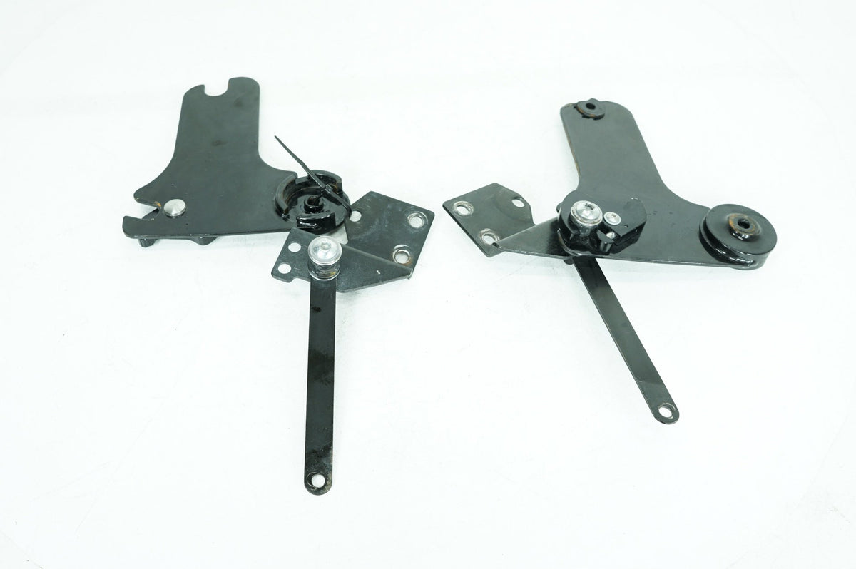 2007 Harley Touring FLHX Street Glide OEM Left & Right Saddlebag Mount Brackets