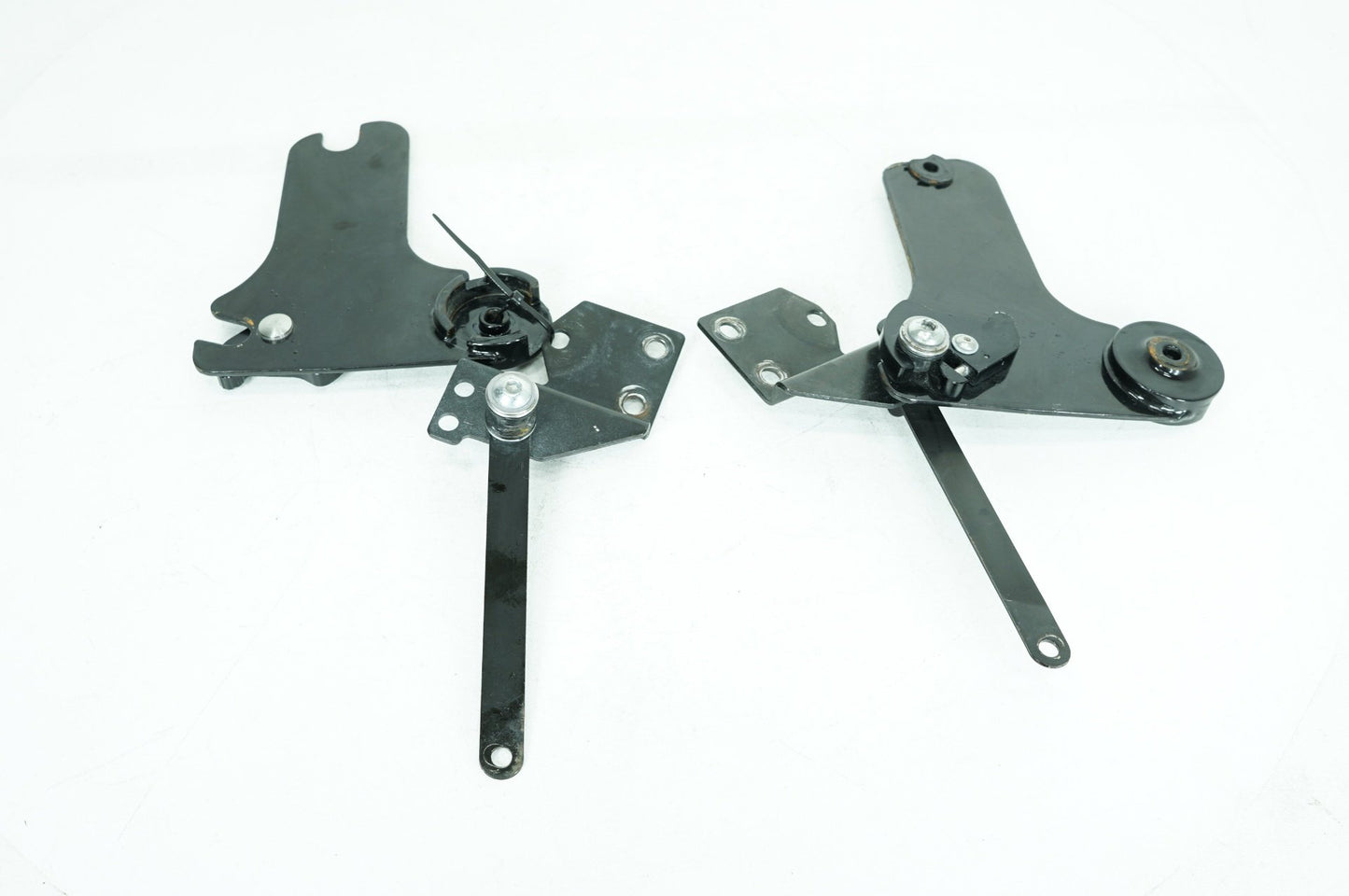 2007 - 2011 Harley-Davidson Touring Street Glide Left & Right Saddlebag Mount Brackets 53758-96C