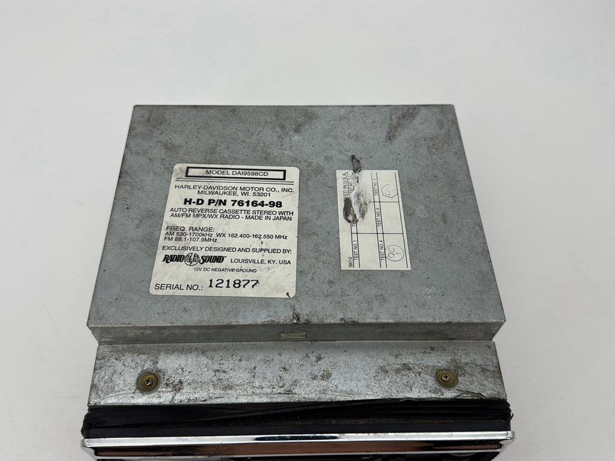 01 Harley Touring Electra Glide Classic OEM Radio Cassette Player Audio 76164-98