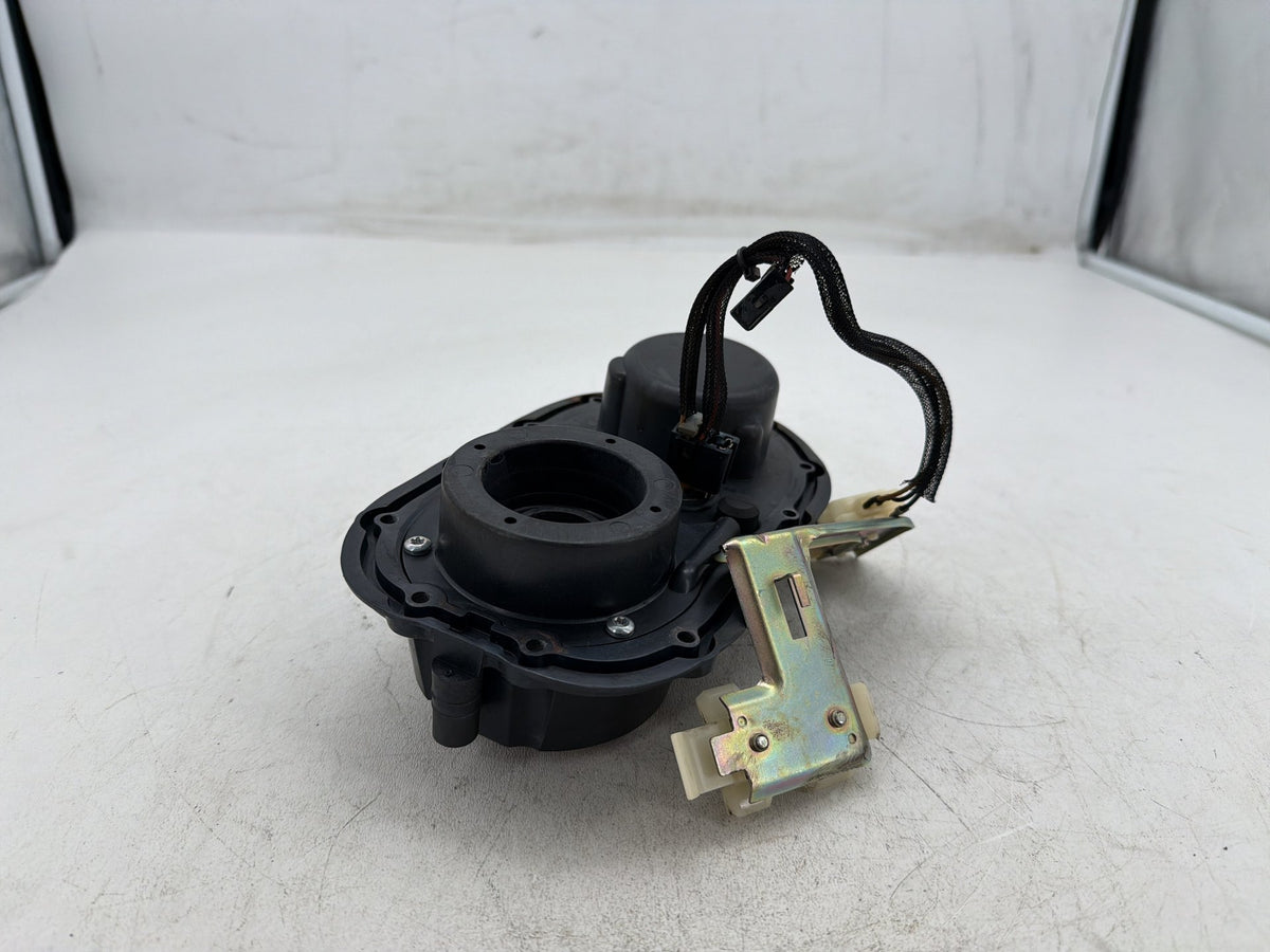 05 Harley Dyna Super Glide Custom FXDC OEM Fuel Pump Gas Gasoline Petrol Sending