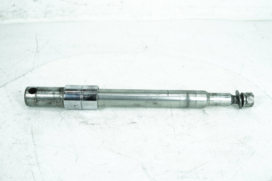2003 Harley Touring FLHTCUI Electra Glide Ultra OEM Front Wheel Axle Bolt Shaft
