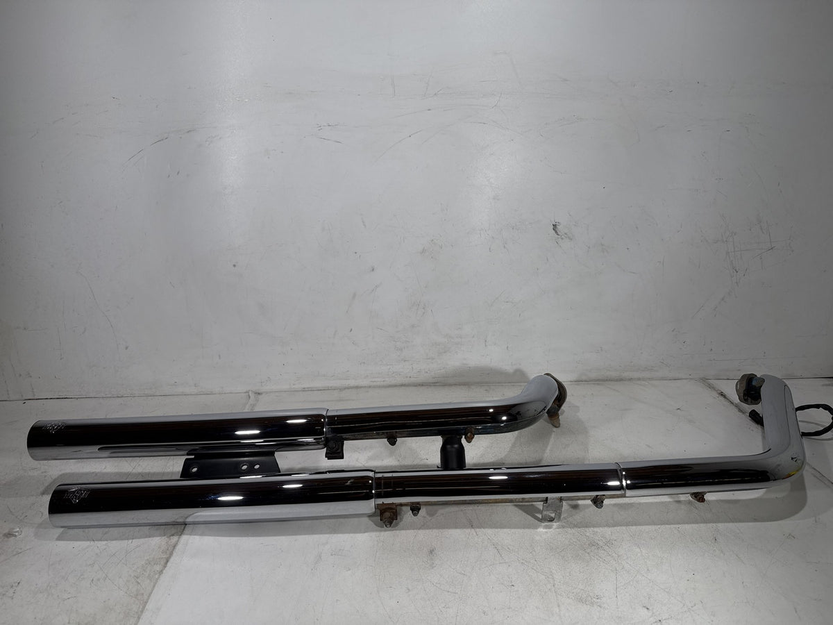 2011 Harley Softail Deluxe FLSTN OEM Exhaust Header Pipes Muffler Vance & Hines