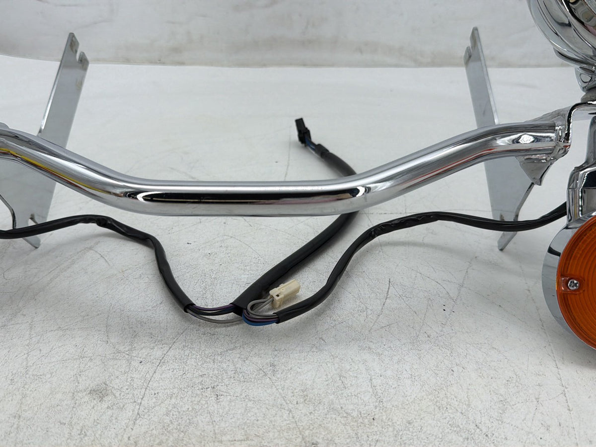2003 Harley Electra Glide Touring OEM Front Turn Signal Indicators Aux Light Bar