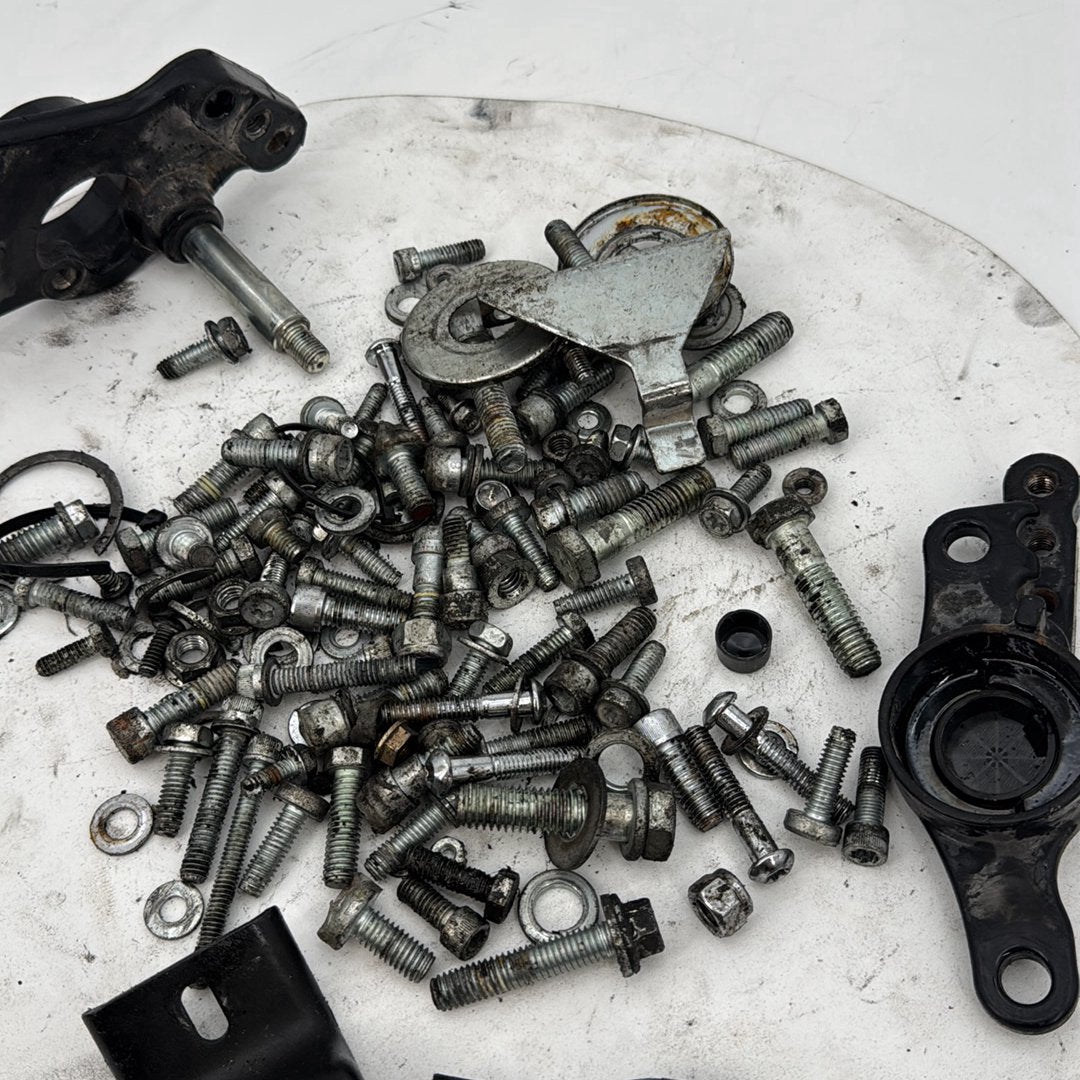 2008 - 2016 Harley-Davidson Touring Street Glide Hardware Bolts Nuts & Brackets