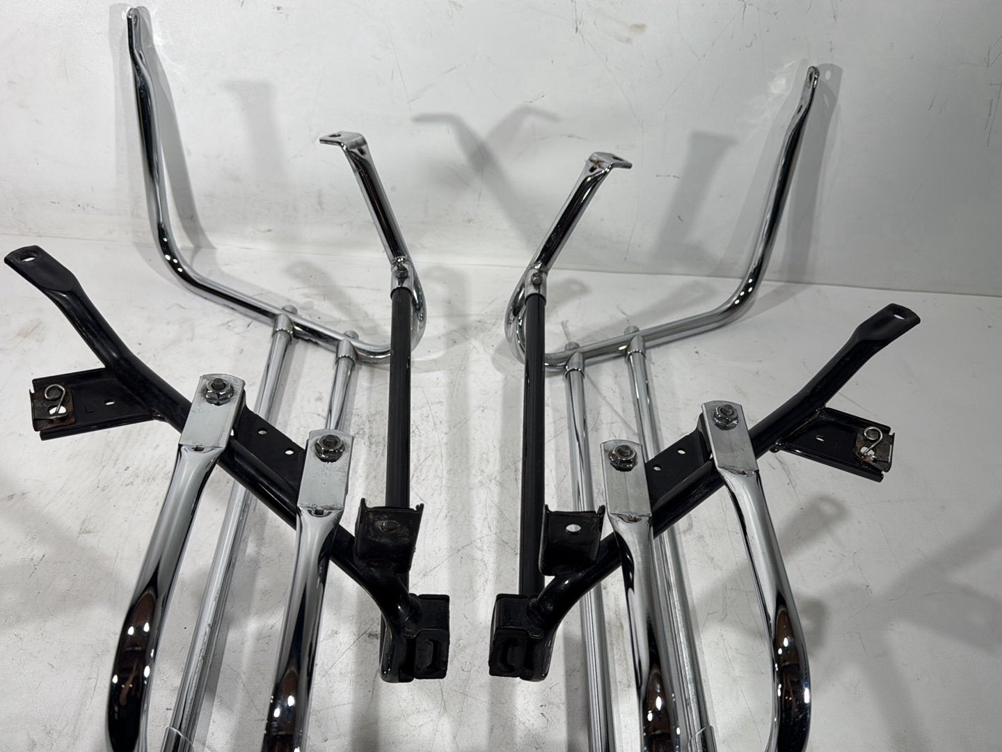 2013 Harley Electra Glide Touring Ultra FLHTCUI OEM Rear Left Right Saddlebag Guard Rails Bar