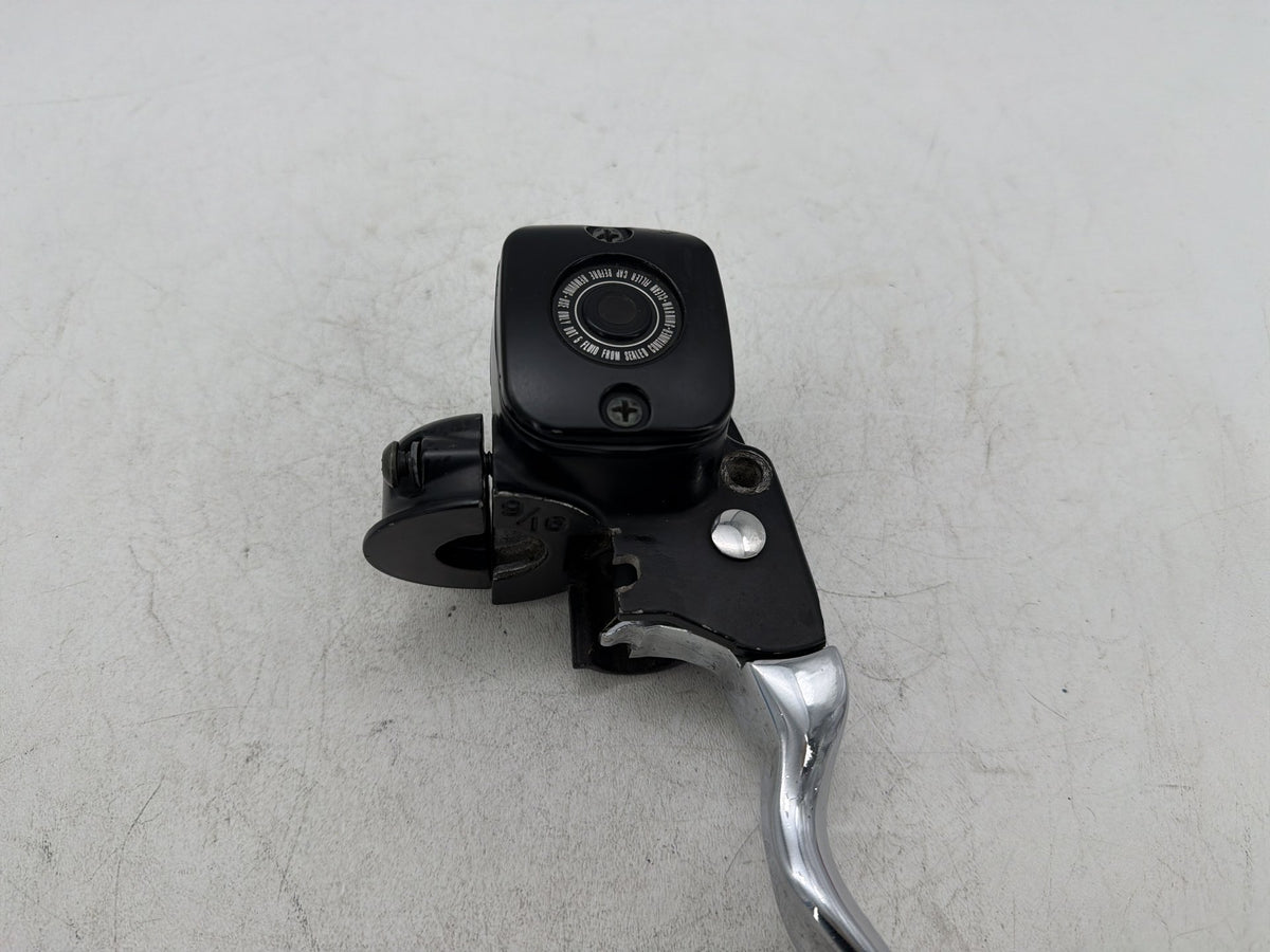 2001 Harley Softail Standard FXST OEM Front Right Brake Lever Master Cylinder