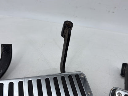 1999 - 2006 Harley-Davidson Touring Electra Glide Left Right Driver & Pass Floorboard Foot Rest 50621-79A