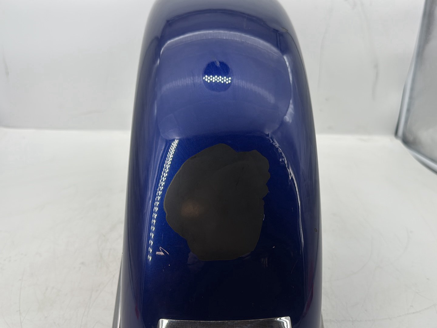 2007 Harley Touring FLHTCU Electra Glide Ultra OEM Front Wheel Fender Shell Panel