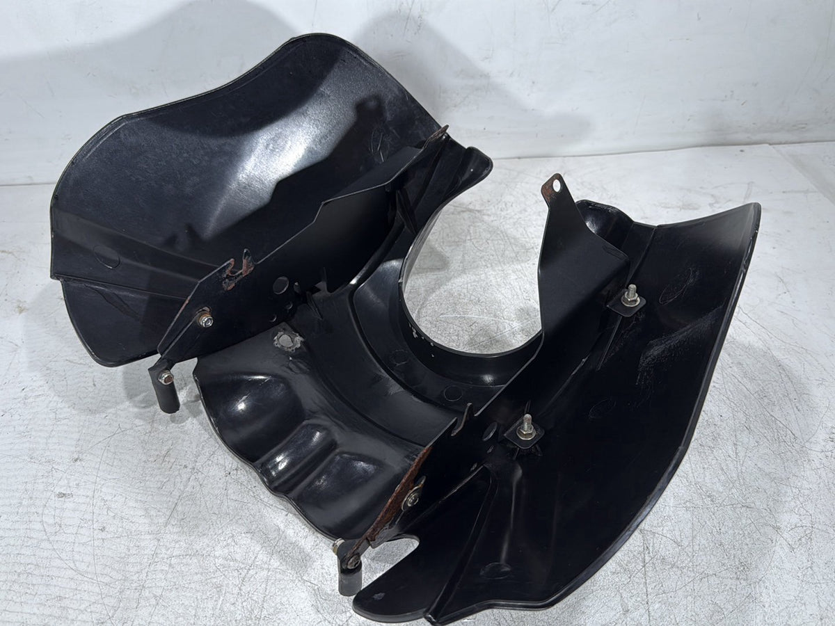 2007 Harley Dyna Street Bob FXDB OEM Front Outer Batwing Fairing Cover