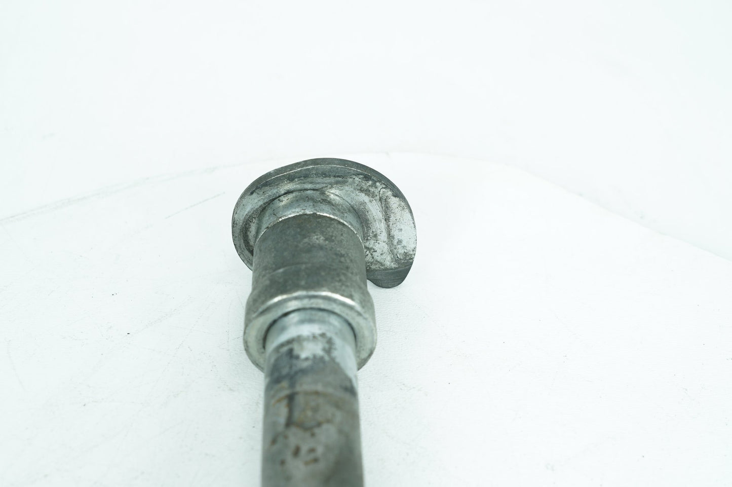 1999 - 2006 Harley-Davidson Touring Electra Glide Classic Rear Wheel Axle Bolt Shaft  	41056-02