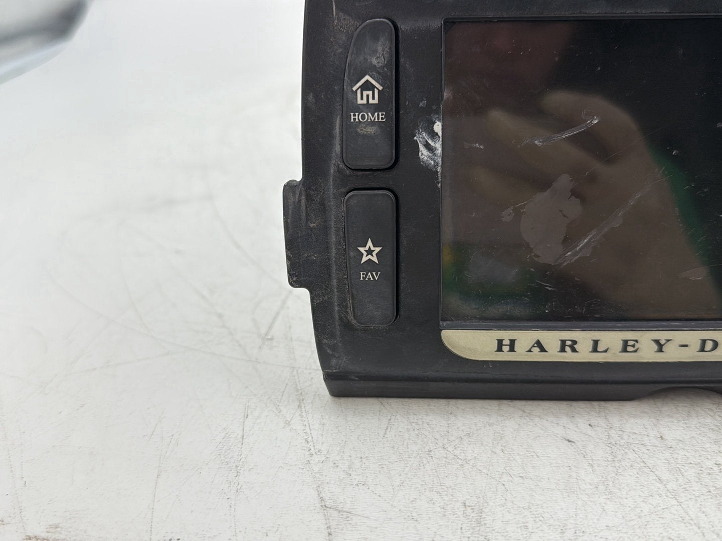2014 Harley Street Glide Touring FLHXS OEM Digital Media Receiver Head Radio Player