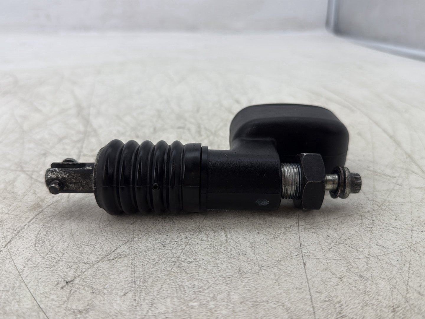 2004 Harley Road King Touring Custom FLHRSI OEM Rear Brake Master Cylinder Reservoir