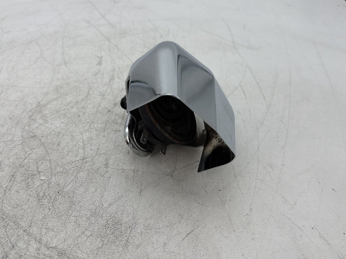 2013 Harley Electra Glide Touring Ultra OEM Horn Signal Klaxon Chrome Cover