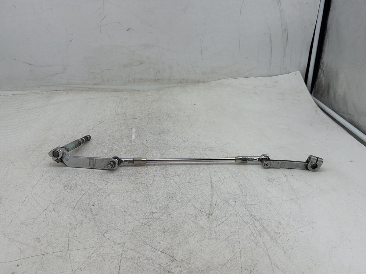 2009 Harley Road Glide Touring FLTR OEM Gear Shifter Lever w/ Rod linkage