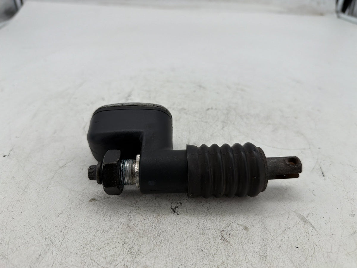 2006 Harley Road King Touring Custom OEM Front Right Brake Lever Master Cylinder