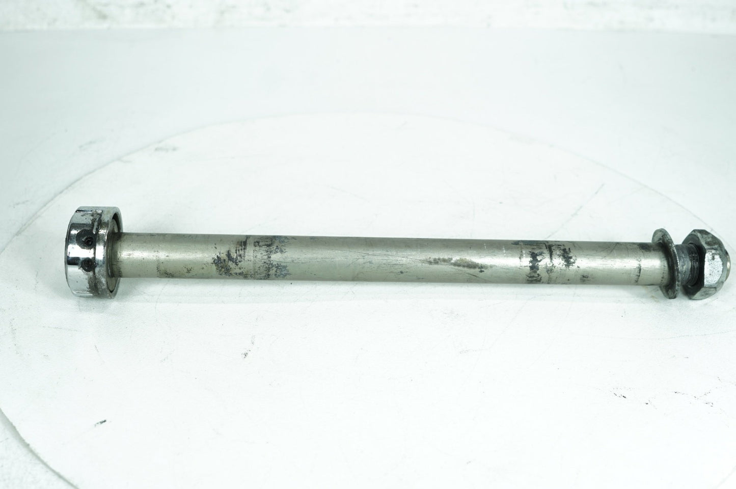 2007 - 2016 Harley-Davidson Dyna Super Glide Custom Rear Wheel Axle Bolt Shaft 41114-08