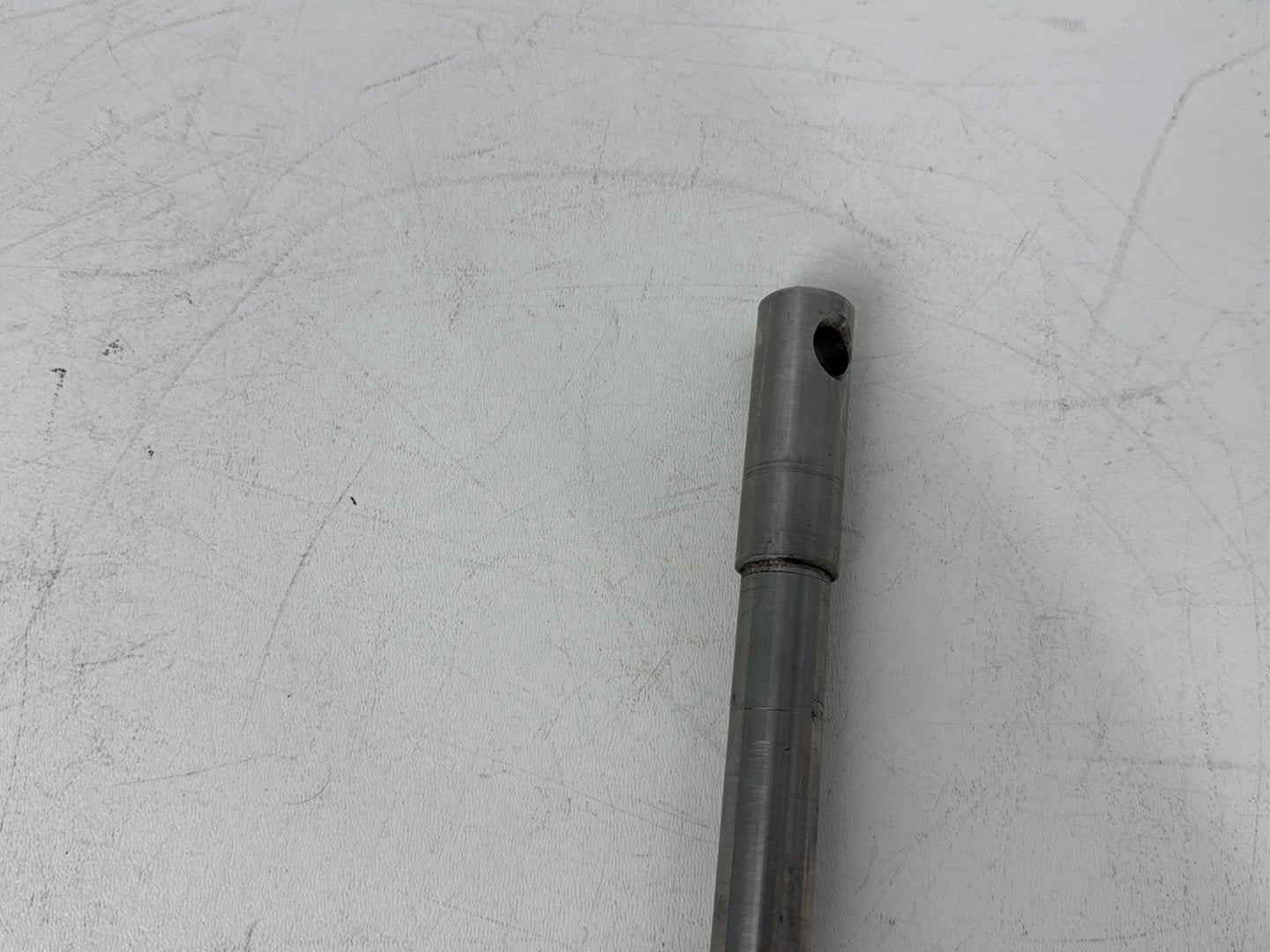 2005 Harley Sportster XL883C 883 Custom OEM Front Wheel Axle Bolt Shaft