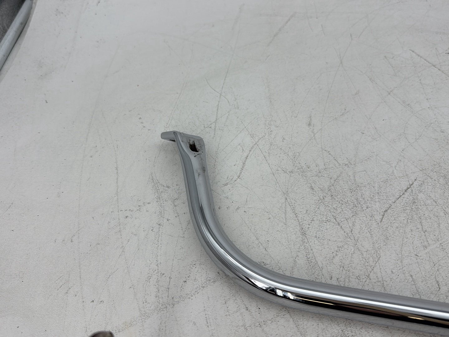 1995 Harley Road King Touring FLHR OEM Rear Left Right Saddlebag Guard Rails Bar