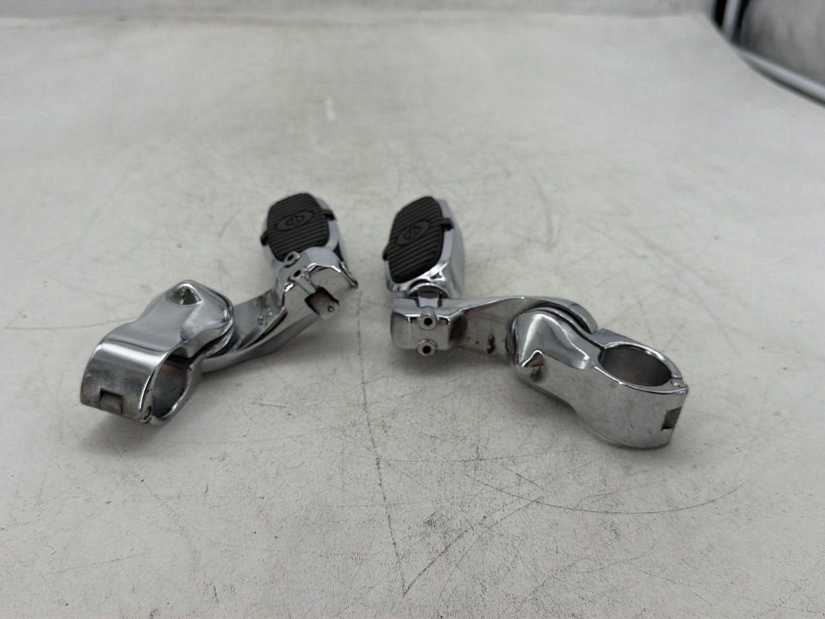 2010 Harley Electra Glide Touring Ultra OEM Front Right Left Highway Foot Pegs