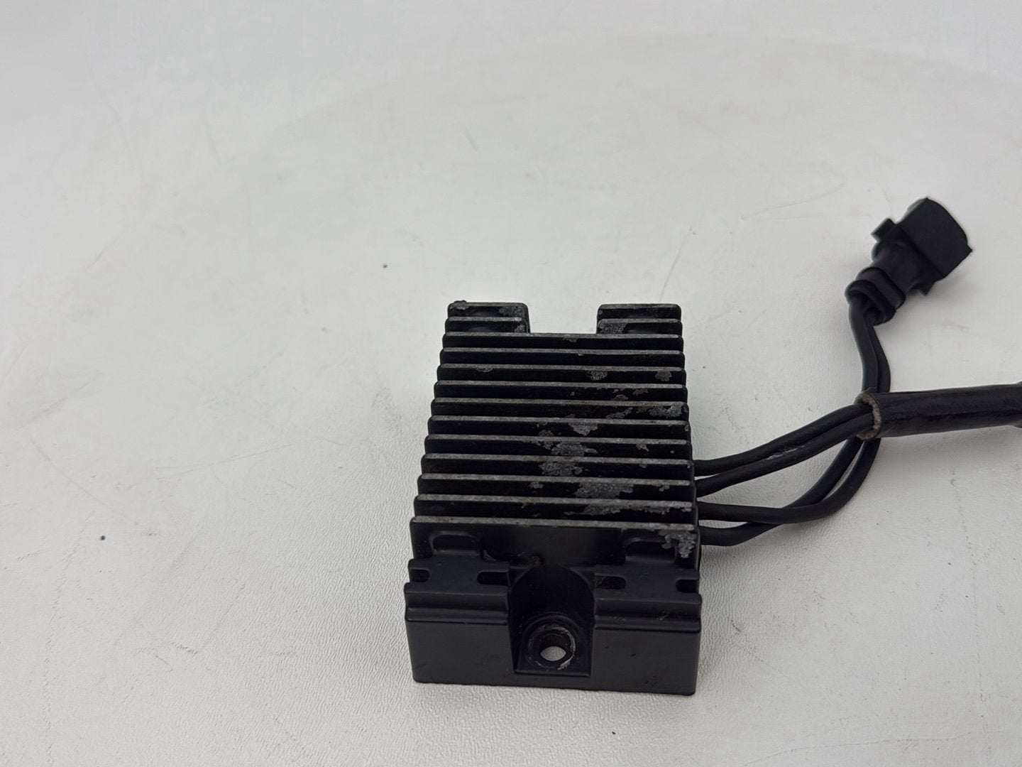 2004 - 2013 Harley-Davidson Sportster 883 Custom Voltage Regulator Rectifier  74546-07