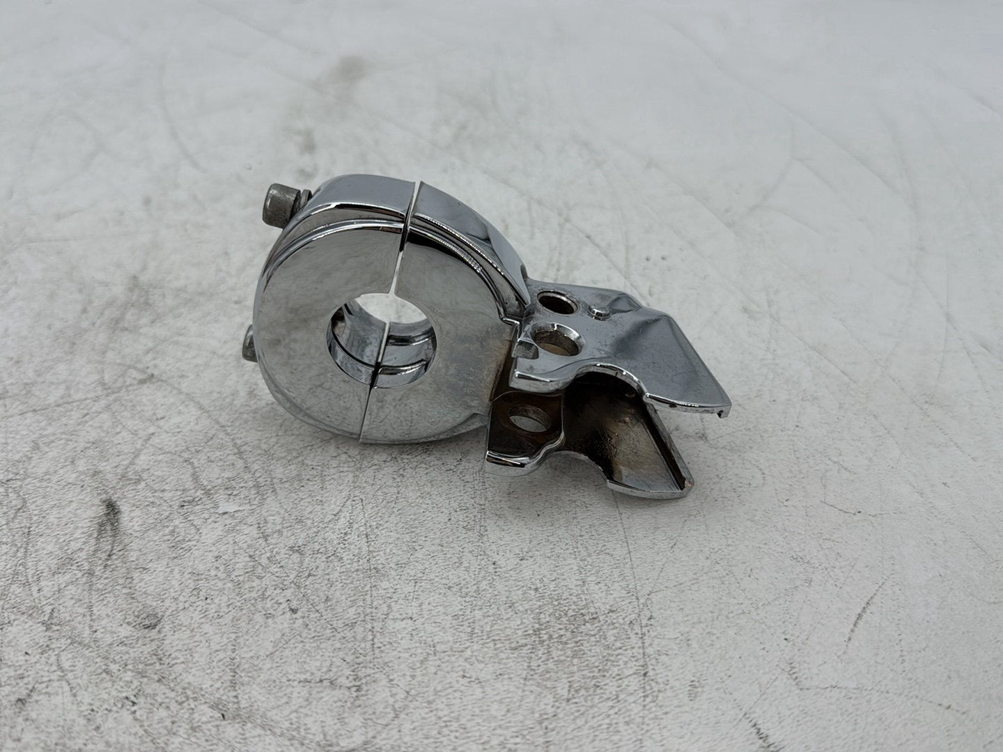 1998 Harley Softail Custom FXSTC OEM Clutch Hand Lever Clutch Perch 38608-96