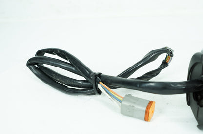 1999 - 2006 Harley-Davidson Dyna Low Rider Left Turn Signal Headlight Switches Controls 71685-06A