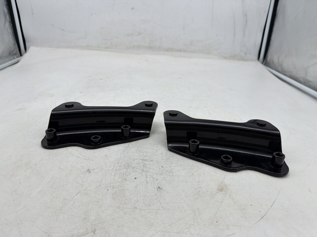 2010 Harley Street Glide Touring FLHX OEM 5 Point Detachable Docking Hardware