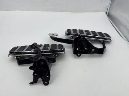 2007 Harley Softail Heritage Classic FLSTC OEM Left Right Driver Floorboard Foot Rest