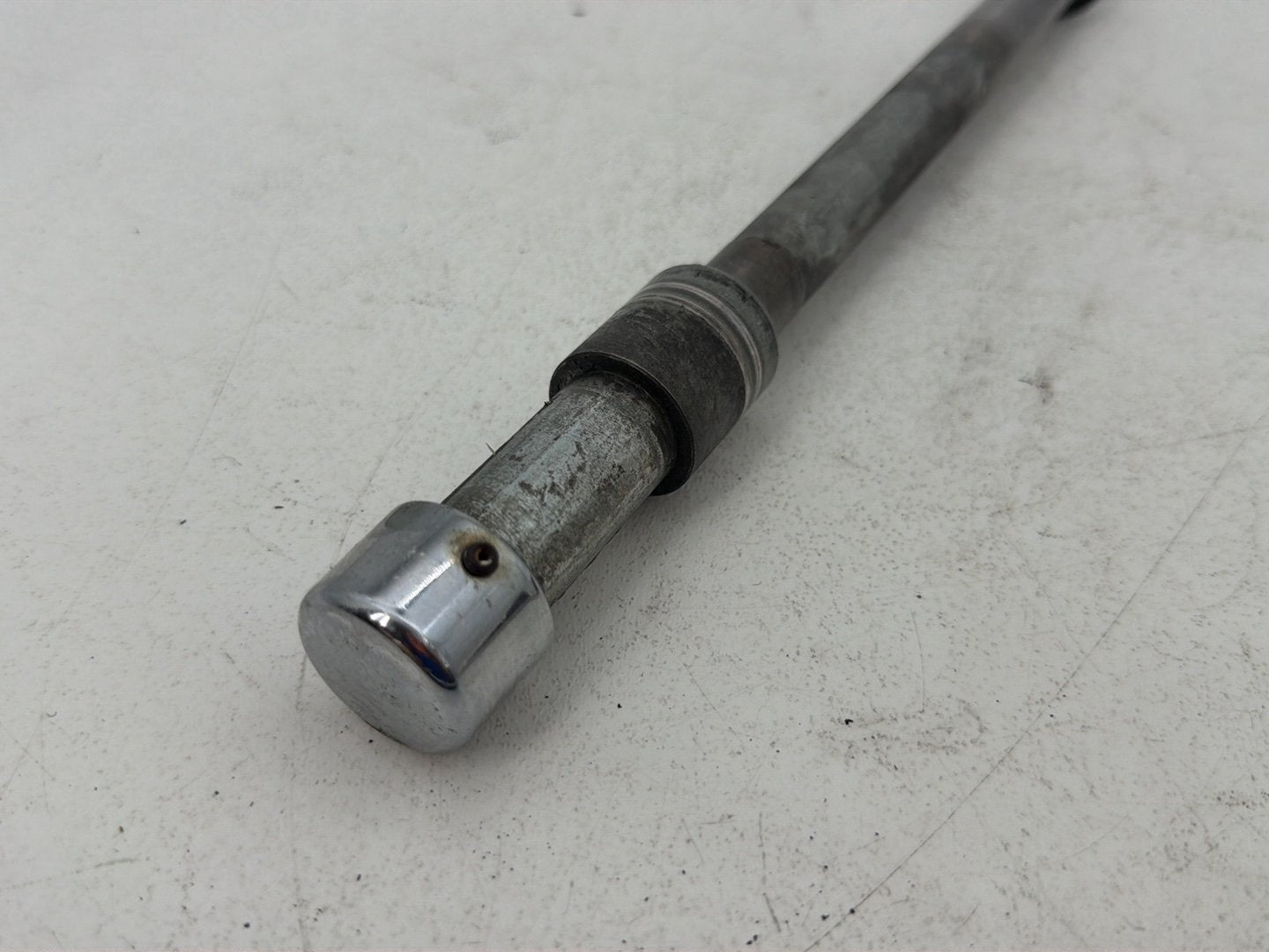 1984 - 1998 Harley-Davidson Touring Electra Glide Classic Front Wheel Axle Bolt Shaft 43346-83B