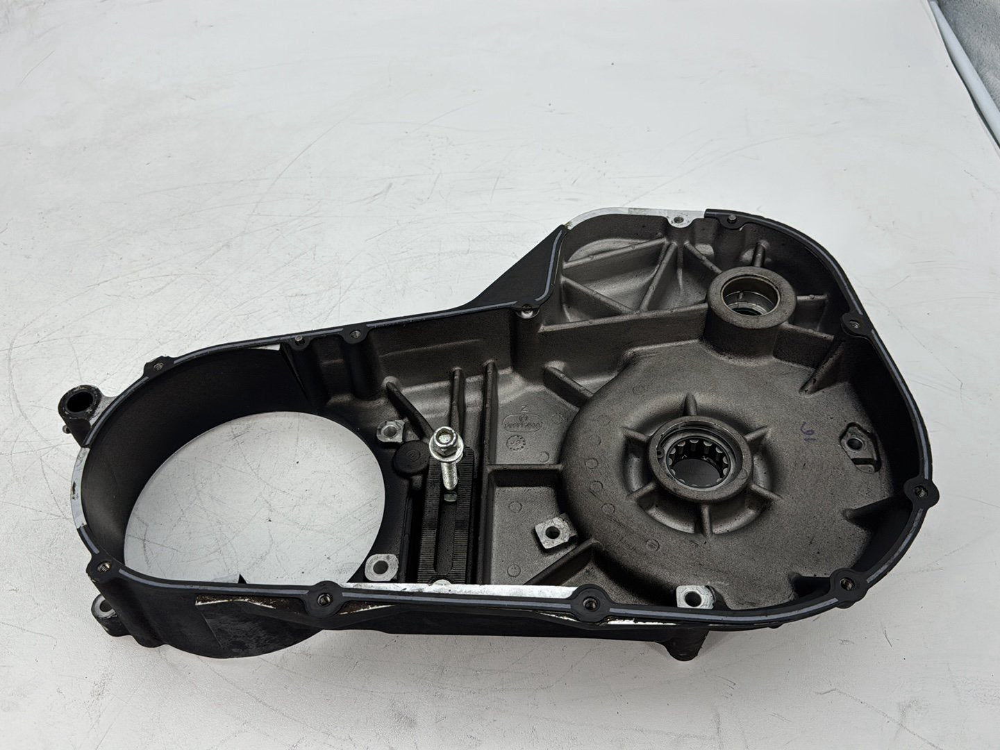 1999 - 2006 Harley-Davidson Touring Electra Glide Classic Inner Primary Clutch Cover 60677-94A