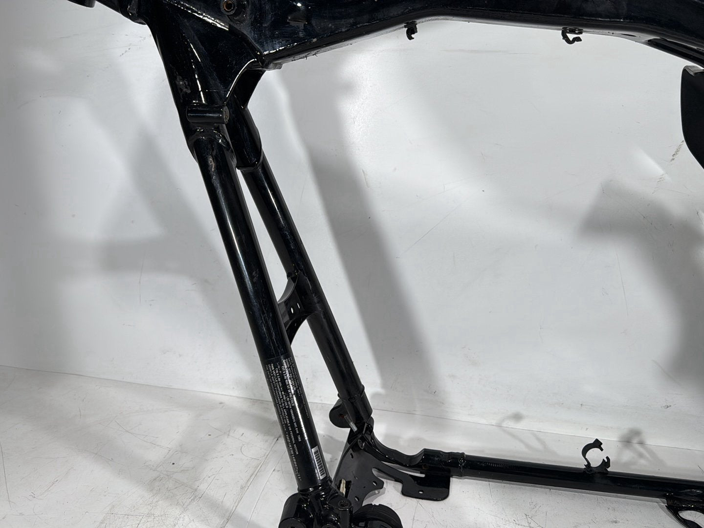 2011 Harley Electra Glide Ultra FLHTK OEM Body Main Frame Chassis SLVG