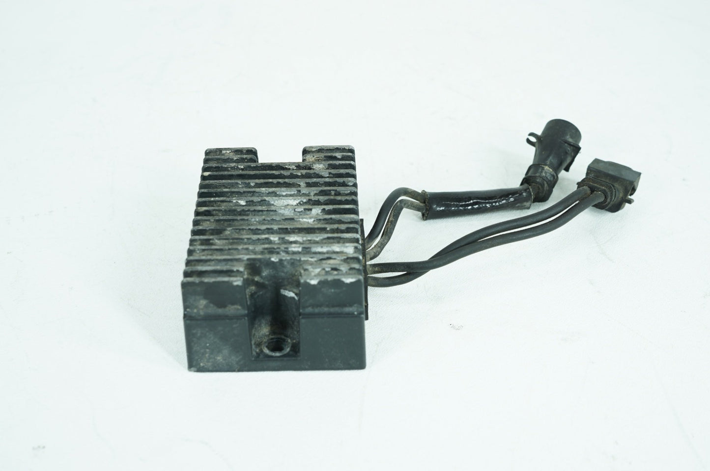 2004 - 2013 Harley-Davidson Sportster Low Voltage Regulator Rectifier  74546-07