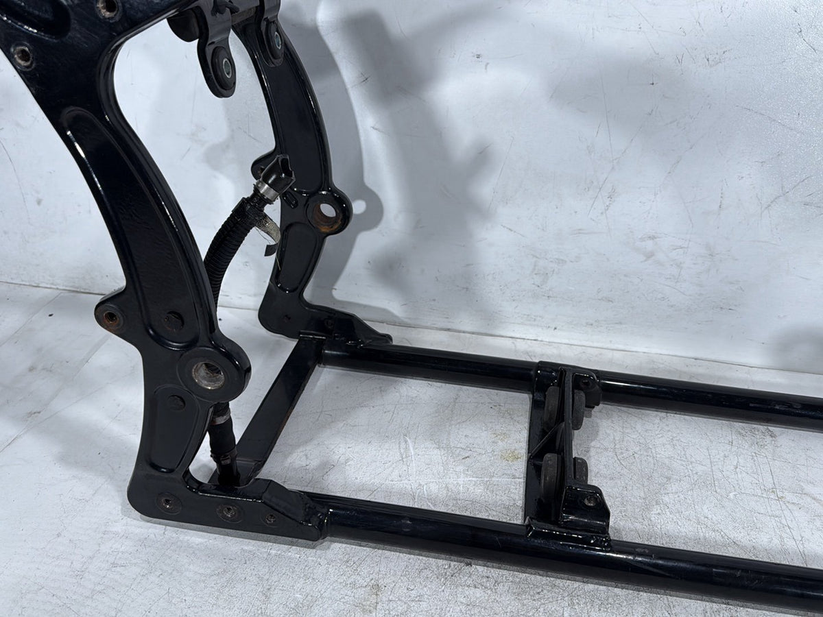 2005 Harley Softail Fat Boy FLSTF OEM Body Main Frame Chassis SLVG 47008-00C